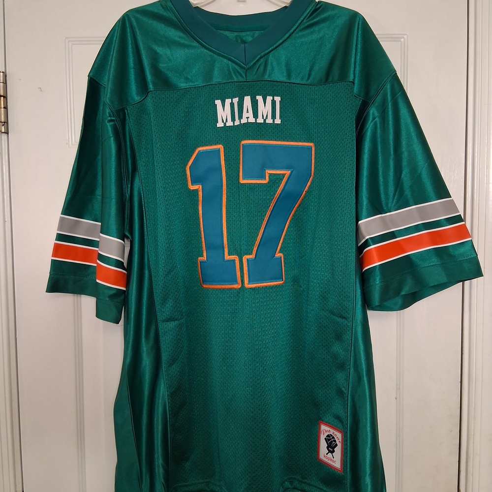 Miami #17 Waddle Jersey Men's Size 3XL New Without Tags